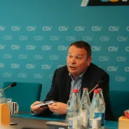 Echange mat der Fedil