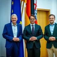 Zeimet tr&euml;fft Toscani